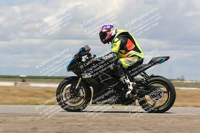 media/Apr-26-2024-TrackDaz (Fri) [[c4b677d280]]/B Group/120pm (Wheelie Bump)/
